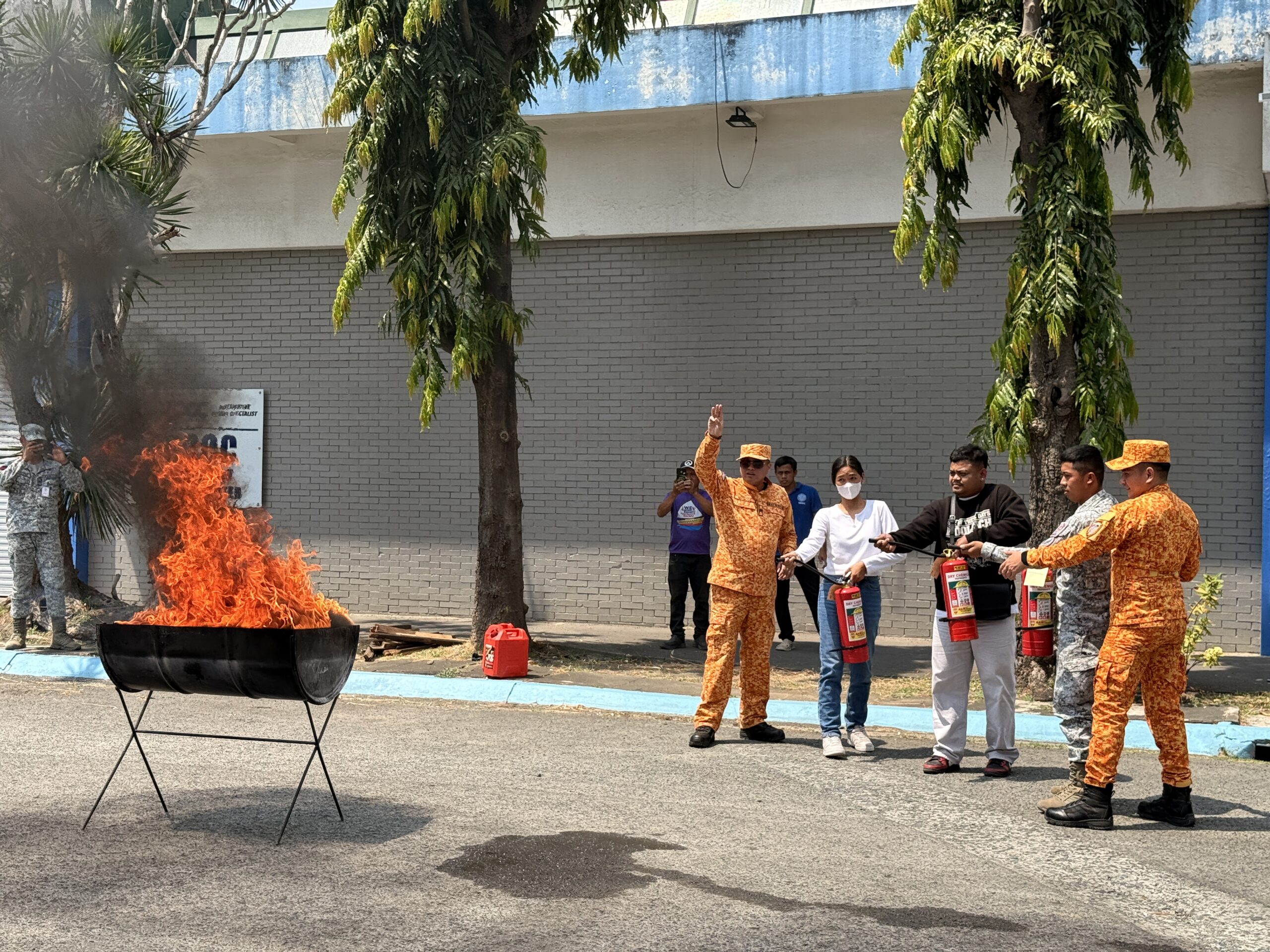 RTC-NCR trainees actively took part in the fire drill exercise.