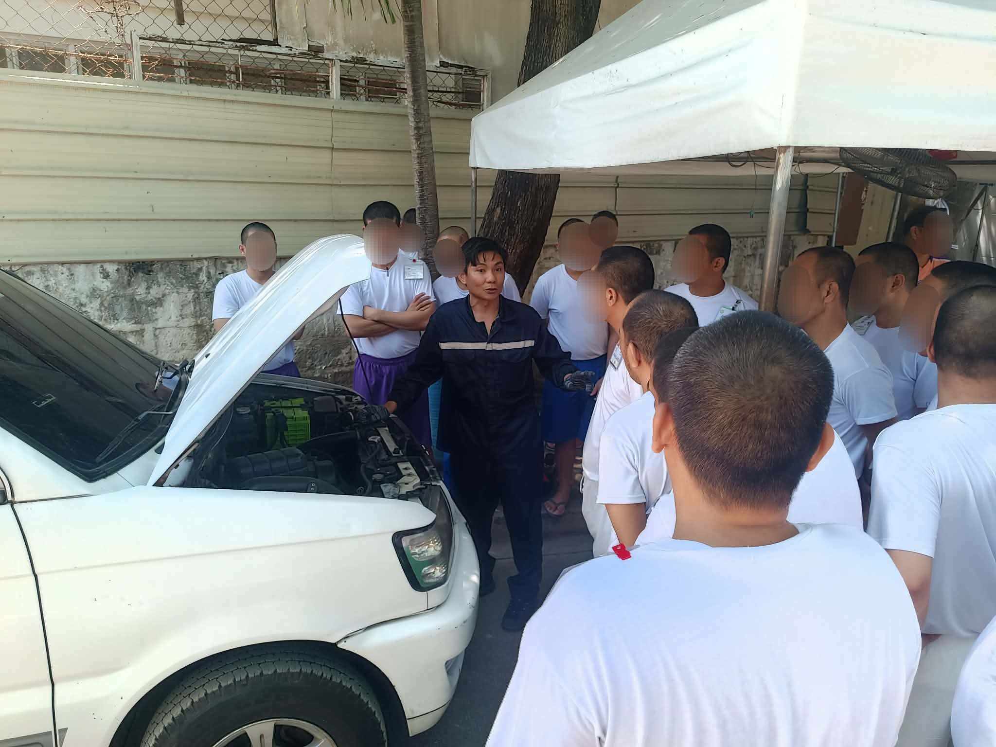 TESDA RTC-NCR Empowers Department of Health – Treatment and
Rehabilitation Center on Basic Automotive Preventive Maintenance and
Servicing